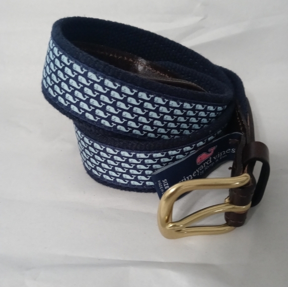 Vineyard Vines Other - Vineyard Vines Navy Blue Canvas Classic Whale Print Belt Brass Buckle 30